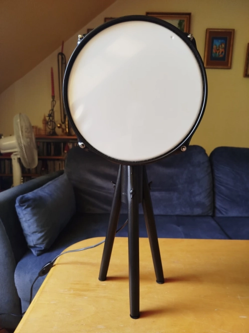 Piękna lampka z bębenka