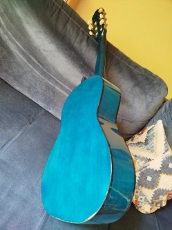 Sprzedam gitarę 3/4