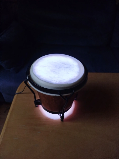 Pięna lampka z Bongosa
