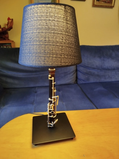 Lampka z części oboju