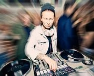 DJ