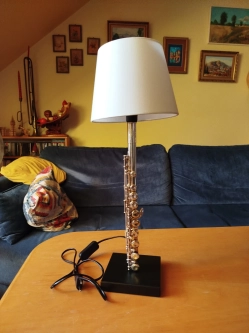 Pięknie ręczna robiona lampka z części Fletu