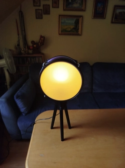 Piękna lampka z bębenka
