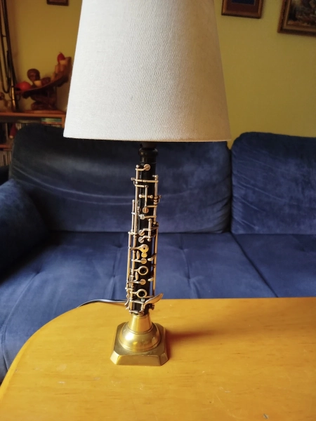 Lampka z części Oboju