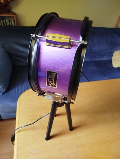 Piękna lampka z bębenka